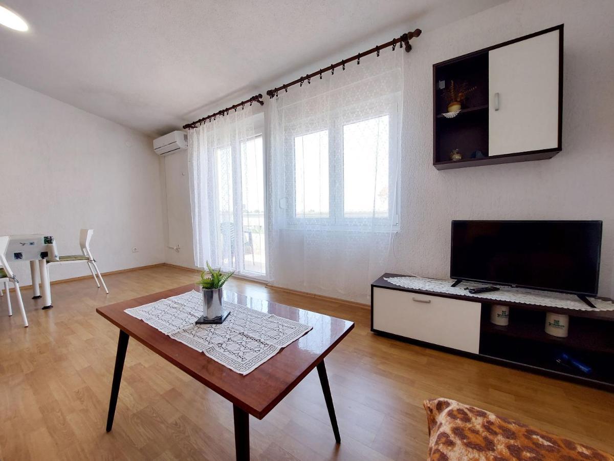 Apartment Ankica 普纳特 外观 照片